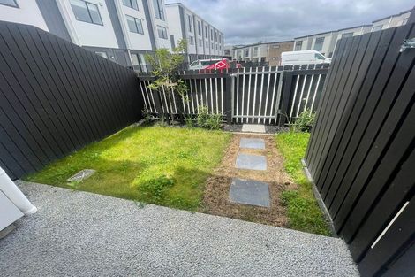 Photo of property in 79 Huri Street, Mangere Bridge, Auckland, 2022
