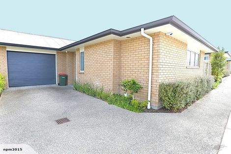 Photo of property in 5 Ko Lane, Golflands, Auckland, 2013