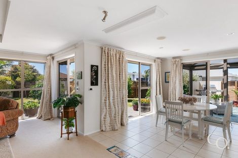 Photo of property in 2 Koro Mews, Papamoa Beach, Papamoa, 3118