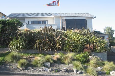 Photo of property in 38 Richard Street, Titahi Bay, Porirua, 5022