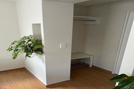 Photo of property in 11 Meadow Crescent, Te Atatu South, Auckland, 0602