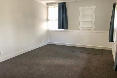 Photo of property in 19 Ruapehu Street, Castlecliff, Wanganui, 4501