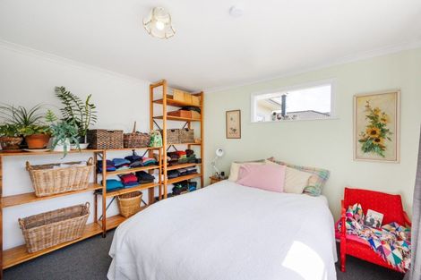 Photo of property in 206 Vogel Street, Roslyn, Palmerston North, 4414