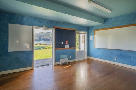 Photo of property in 21 Robinson Road, Whitianga, 3510