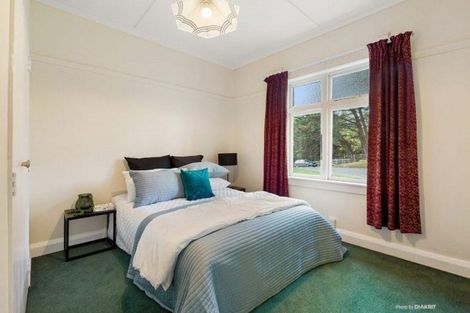 Photo of property in 410 Takapu Road, Takapu Valley, Wellington, 5028