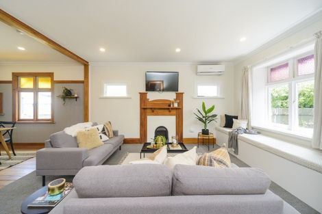 Photo of property in 26 Knowles Street, Terrace End, Palmerston North, 4410