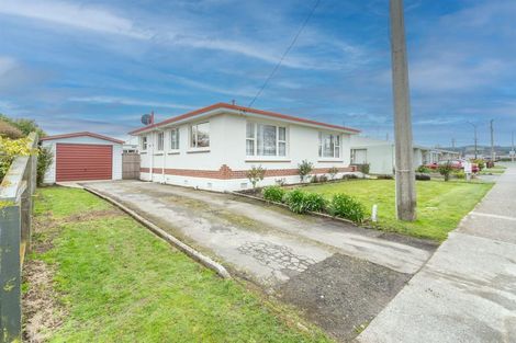 Photo of property in 1 Crombie Street, Gore, 9710