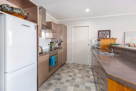 Photo of property in 2a James Street, Plimmerton, Porirua, 5026