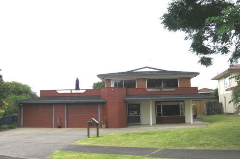 Photo of property in 3 Jessmae Place, Hillcrest, Auckland, 0627