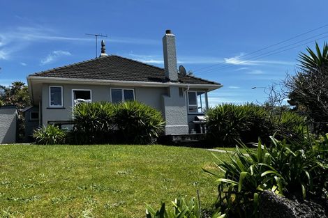 Photo of property in 79 Mangorei Road, Strandon, New Plymouth, 4312
