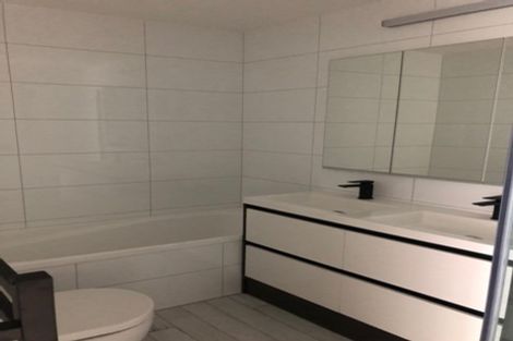 Photo of property in 304/252 Centreway Road, Orewa, 0931