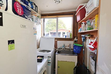 Photo of property in 23 Nichol Street, Heidelberg, Invercargill, 9812