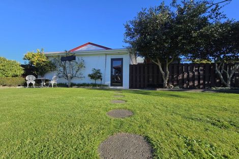 Photo of property in 135 Hall Street, Hokitika, 7810