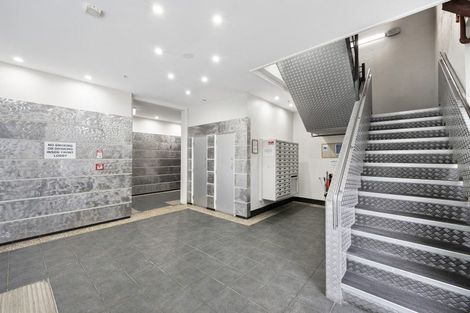 Photo of property in St Peters Apartments, 2a/192 Willis Street, Te Aro, Wellington, 6011