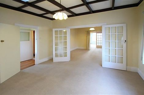 Photo of property in 4 Westmere Crescent, Westmere, Auckland, 1022