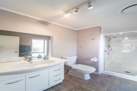 Photo of property in 1/32 Headcorn Place, Botany Downs, Auckland, 2010