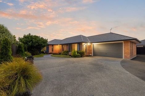 Photo of property in 16 Kildare Street, Northwood, Christchurch, 8051