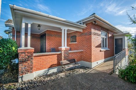 Photo of property in 113 Signal Hill Road, Opoho, Dunedin, 9010