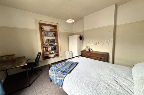 Photo of property in 12 Howe Street, North Dunedin, Dunedin, 9016