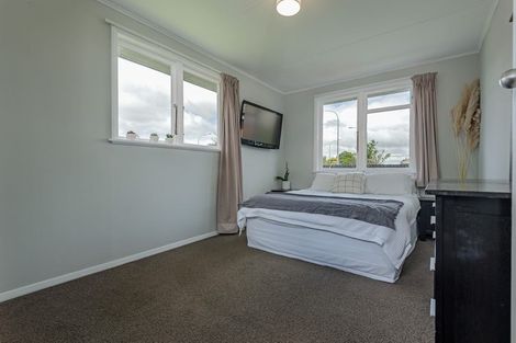 Photo of property in 27 Ferguson Street, Awapuni, Palmerston North, 4412