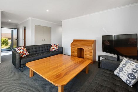 Photo of property in 14 Hoggard Place, Katikati, 3129