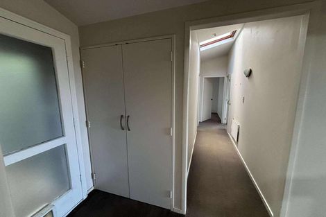 Photo of property in 27 Huntleigh Park Way, Ngaio, Wellington, 6035