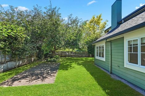 Photo of property in 11 Nielsen Gardens, Rototuna, Hamilton, 3210