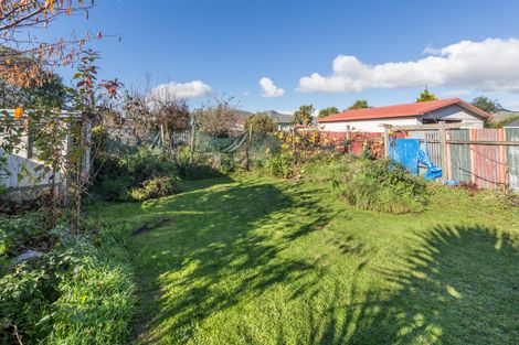 Photo of property in 7 Gould Crescent, Woolston, Christchurch, 8023