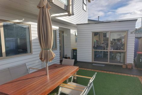 Photo of property in 14 Latimer Way, Petone, Lower Hutt, 5012