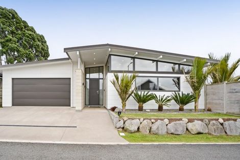 Photo of property in 9 Roka Street, Bell Block, New Plymouth, 4312