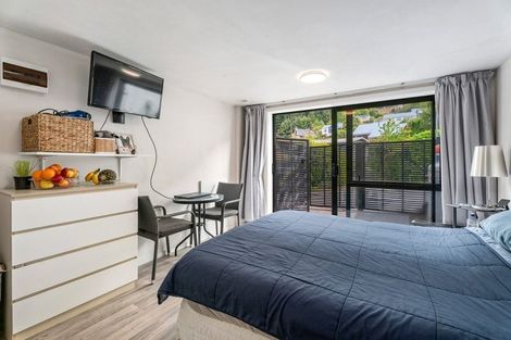 Photo of property in 15a Williams Street, Sunshine Bay, Queenstown, 9300