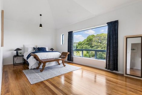 Photo of property in 32 Mandalay Terrace, Khandallah, Wellington, 6035