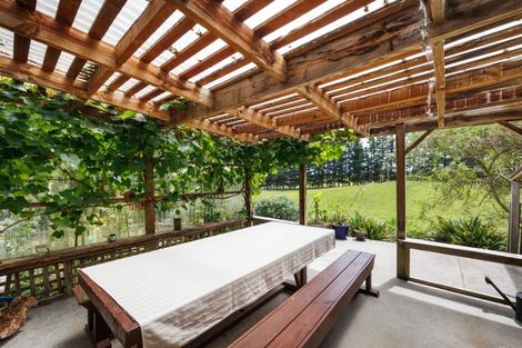 Photo of property in 476 Finnis Road, Pohangina, Feilding, 4775