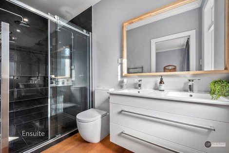 Photo of property in 60 Pilmuir Street, Hutt Central, Lower Hutt, 5010