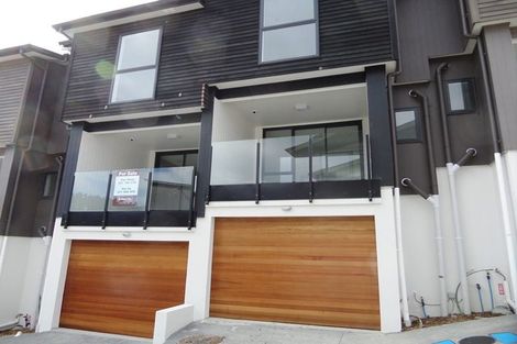 Photo of property in 11 Makamaka Lane, Albany Heights, Auckland, 0632