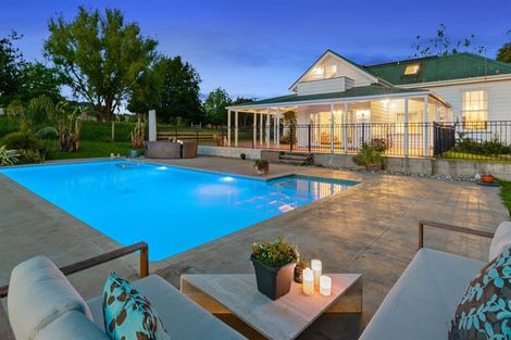 Photo of property in 37 Pebble Brook Road, Waitoki, Silverdale, 0994