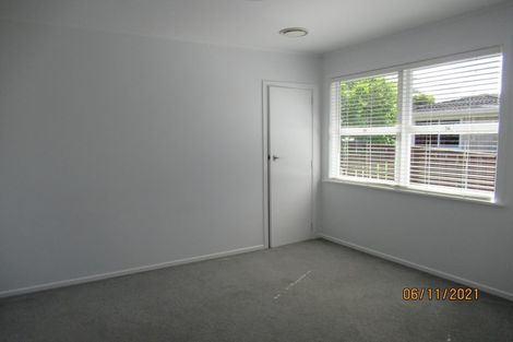 Photo of property in 97 Royal Road, Massey, Auckland, 0614