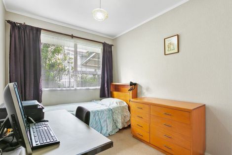 Photo of property in 17 Zita Maria Drive, Massey, Auckland, 0614