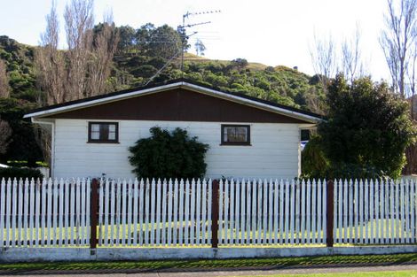 Photo of property in 39 Churchill Crescent, Featherston, 5710