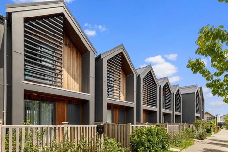 Photo of property in 90 Tarapuka Road, Westgate, Auckland, 0814