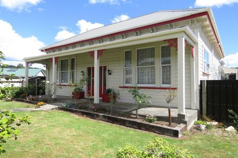 Photo of property in 28 Victory Street, Reefton, 7830