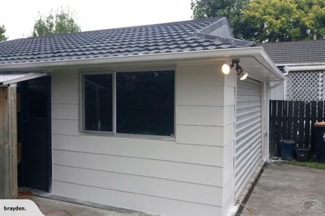 Photo of property in 3 Bryce Place, Kelvin Grove, Palmerston North, 4414