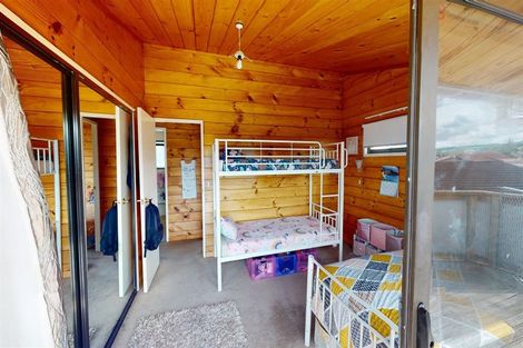 Photo of property in 27 Petrie Street, Pomare, Rotorua, 3015