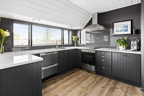 Photo of property in 26 Durham Drive, Havelock North, 4130