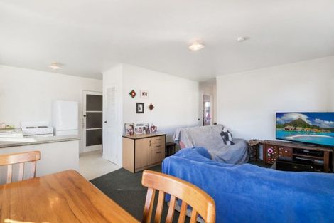 Photo of property in 4/70 Marne Road, Papakura, 2110