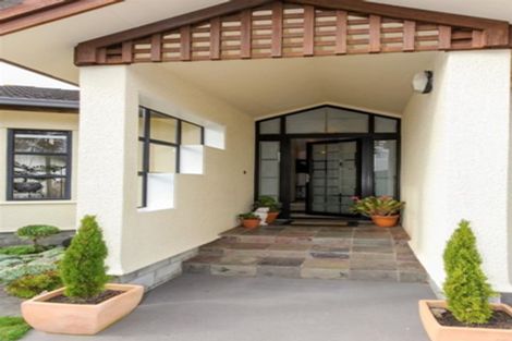 Photo of property in 10 Frank Frethey Place, Highlands Park, New Plymouth, 4312