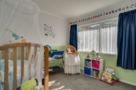 Photo of property in 105 Falcon Drive, Welcome Bay, Tauranga, 3112