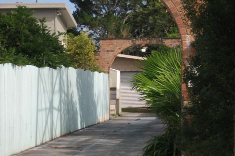 Photo of property in 1/144 Lynwood Road, New Lynn, Auckland, 0600