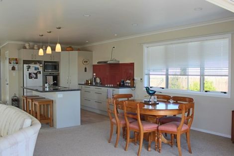 Photo of property in 1b Front Miranda Road, Waitakaruru, Thames, 3576