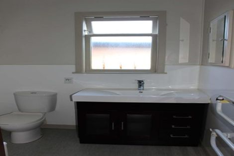 Photo of property in 105 Queen Street, Pukekohe, 2120